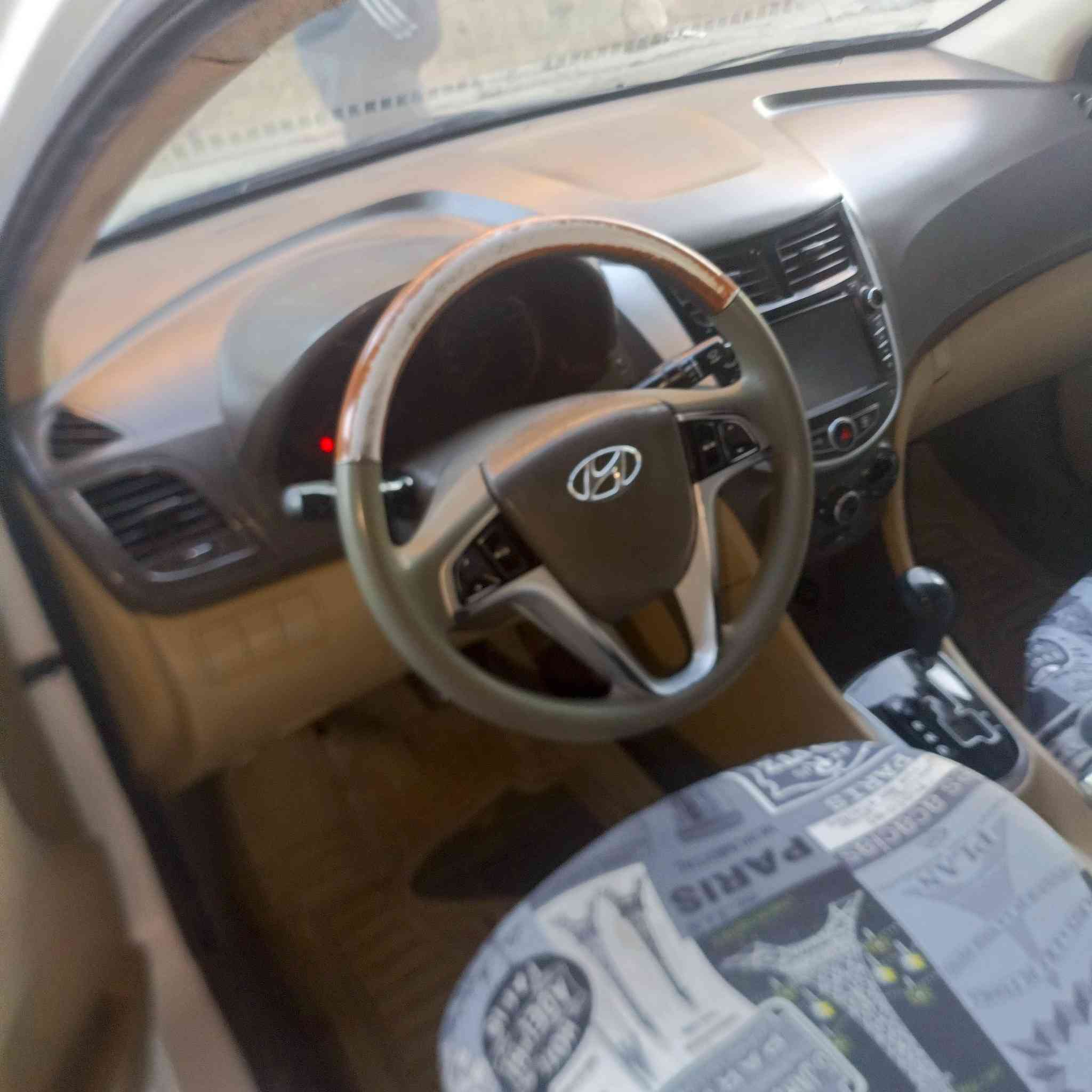 سلام عليكم اكسنت خليجي محرك 1600صدرخلفي امامي جديد بيهه مكانات صبغ بدون ضربه مكان بغداد حي العدل السعر 86وبيهه مجال ***********
