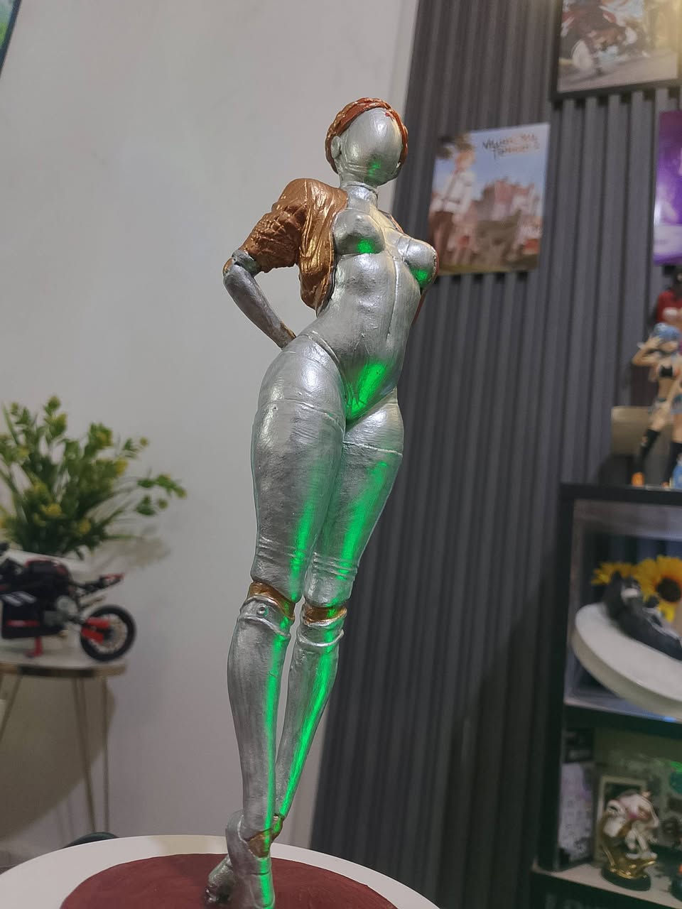 عمل يدوي من الطين الخفيف 
من لعبت 
#AtomicHeart 
الحجم 24سم
السعر 20الف
متوفر توصيل لجميع المحافضات العراق 5الف 
#فن #العاب #مجسمات #عمل_يدوي


**إذا كنت صاحب هذا الإعلان وتريد حذفه لأي سبب، رجاءا أرسل رسالة إلى الدعم الفني**