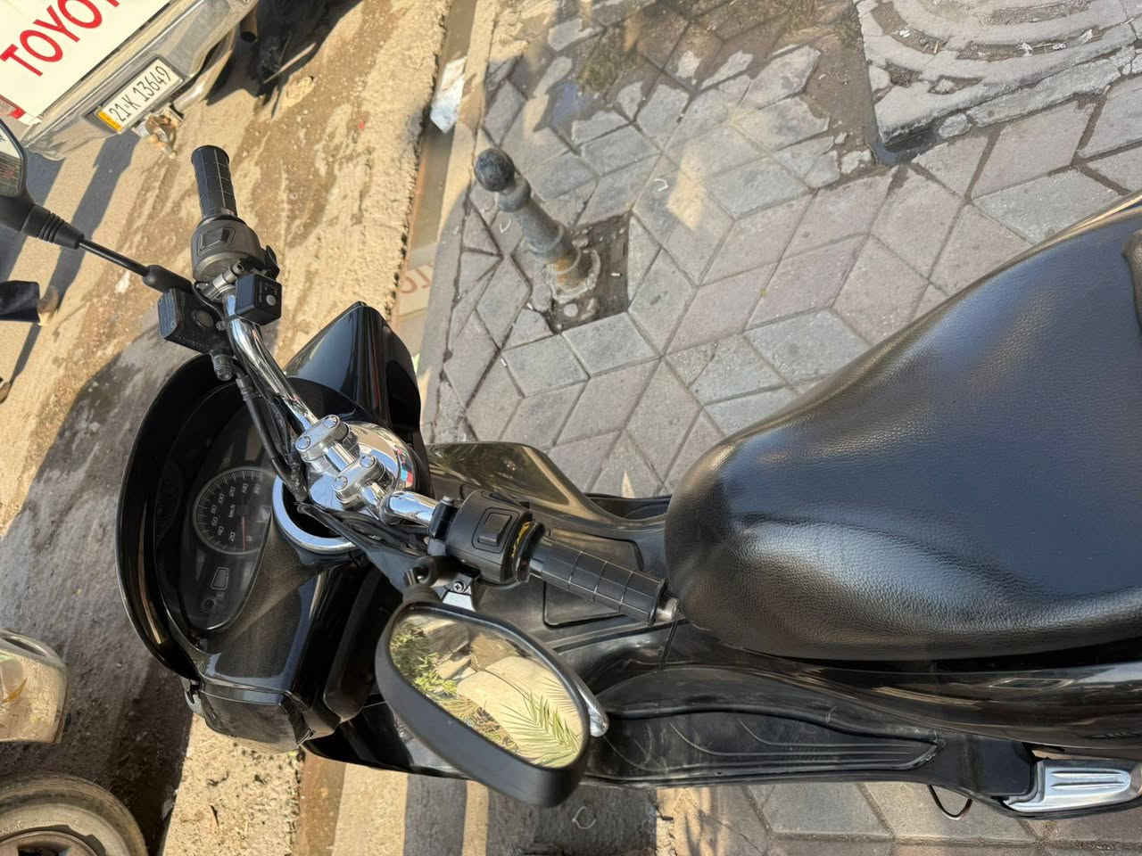 السلام عليكم دراجه للبيع جيل أول ماكينه 125 ماشيه 75 تدفئه باليدات مكينه مكفوله فقط الجاملغ مكسور مكاني بغداد مدينة الصدر سعرها 9ونص  ***********
