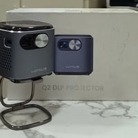 بروجكتر برو DLP • ٦٠٠٠ لومن • ذاكرة ٣٢ جيجا