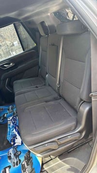 للبيع مقعد خلفي متصل تاهو 2024 مخمل  السعر 600$  07704519146