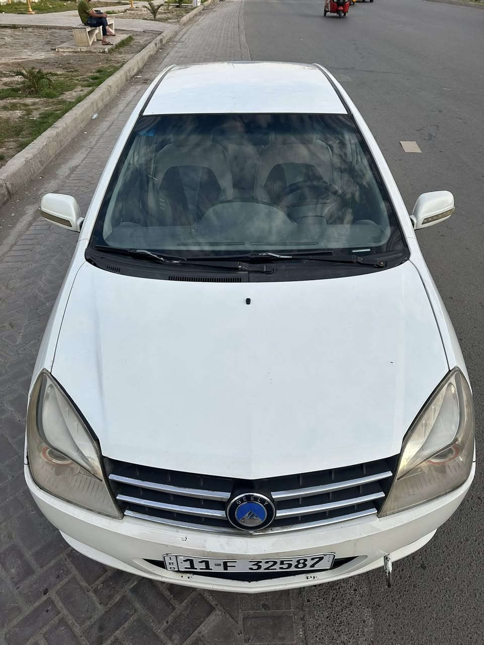 جيلي - ام كي 2012
- ابيض 

- محرك 1600 مكفول

- كير عادي مكفول

- تبريد ثلج 

- سيارة بيها صبغ جمالية 

- تبديل صدر امامي قبل 4 ايام .

- ادامة كاملة 

- سنوية جديدة بأسمي ( صفر غرامات ) 

السيارة نشطة وعالية ومرتبة سعرها 44 وبيها مجال للشراي ما ارجعه .

 

العنوان بغداد - ساحة مظفر

*********** / موجود واتساب
