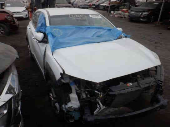 كونا 2021 محرك 2000 دوش كير يجي At مو سي في تي. ماشية 27 الف سيارة جديدة جدا بدون ايرباك رقم بغداد حادث دعامية مبدلة نفس اللون وشبر فوك لايت امامي ايسر سعر من الاخير حتى لااتعبك ولا اتعبني 140 ورقة لون ابيض داخل لونين بأسمنا *********** بغداد زيونة 
اقل من 140 رجاءا لاتتصل لان داابيع بسعر الاسود الطاك ايرباكاتها
