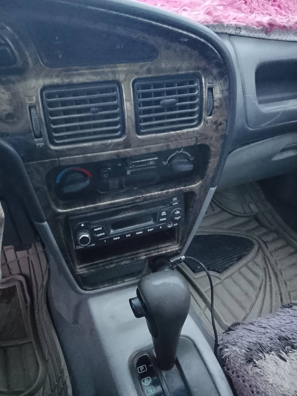 بروتون 2004 للبيع مقبولة جدا سنوية 2029 تحويل ثاني يوم السعر 42 العنوان صلاح الدين/بلد للأستفسار الاتصال على الرقم   ***********
