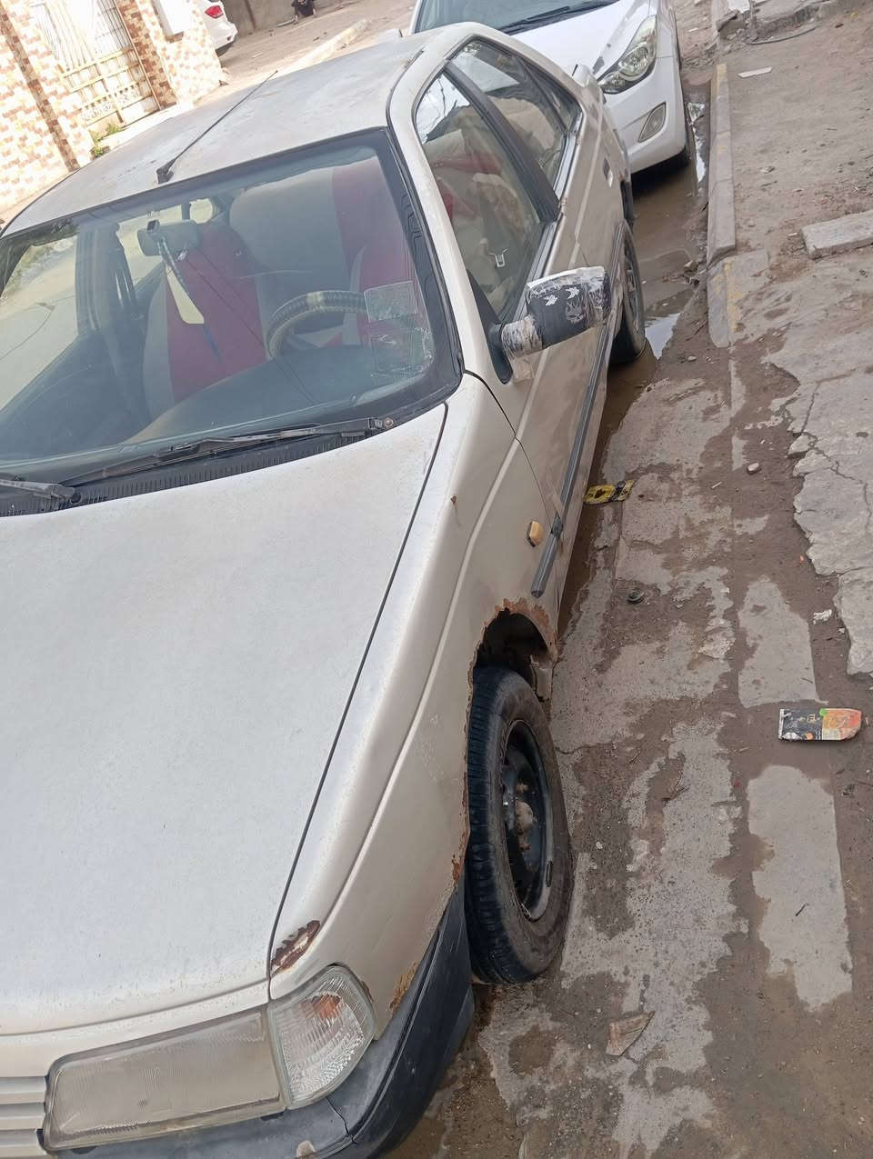 السلام عليكم 
بيجو روى موديل 2008 مكفوله السياره   مكينه نضيفه  السياره بسمي السعر 18  المكان ذي قار مركز 
رقم ***********
