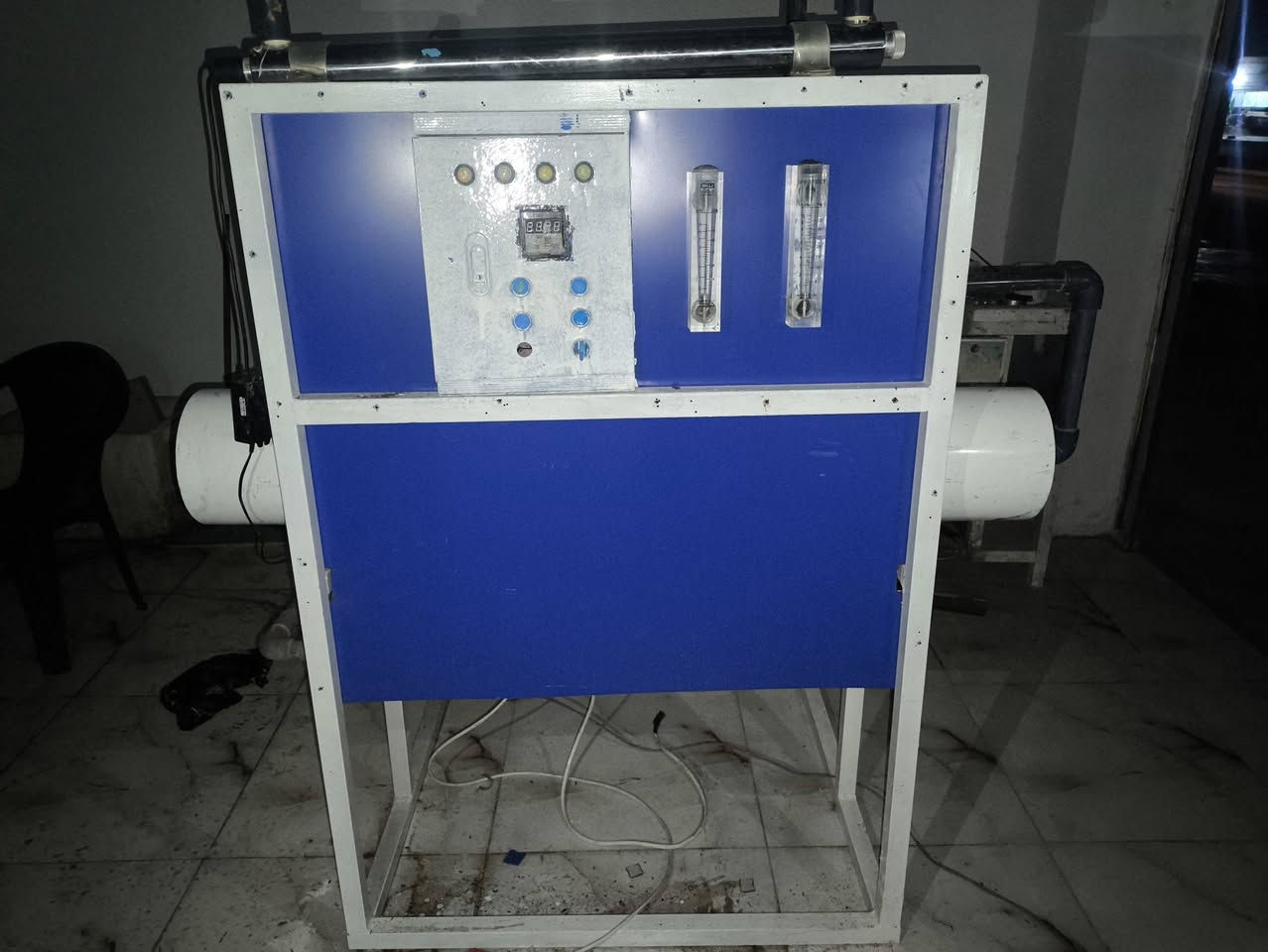 الئ اصحاب الدخل المتوسط
السلام عليكم 
محطه ماء آرو 1000 لتر بالساعه
كامل ملحقاتها 
تانكيات عدد 2 صناعه سعوديه درجه اولى 
1500 لتر 
2000 لتر 
بوستر ترس 
فقط المنبرين املاحه 70
السعر 1600 وبيها مجال بسيط
***********
