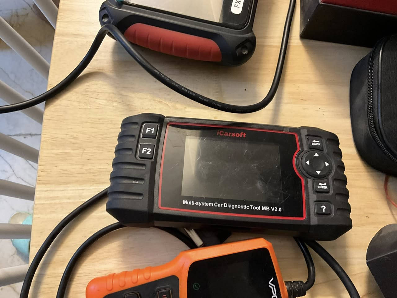 السلام عليكم ..اجهزة فحص سيارات شغالات ومفحوصه وعالشغل سعرهن كلهن ١٥٠ الف
مكاني بغداد العامريه ورقمي***********
