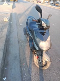 سكنس فحل طلاعات للبيع كامله برغي مابيها نقص. سعر 650 مجال بسيط للاتصال...