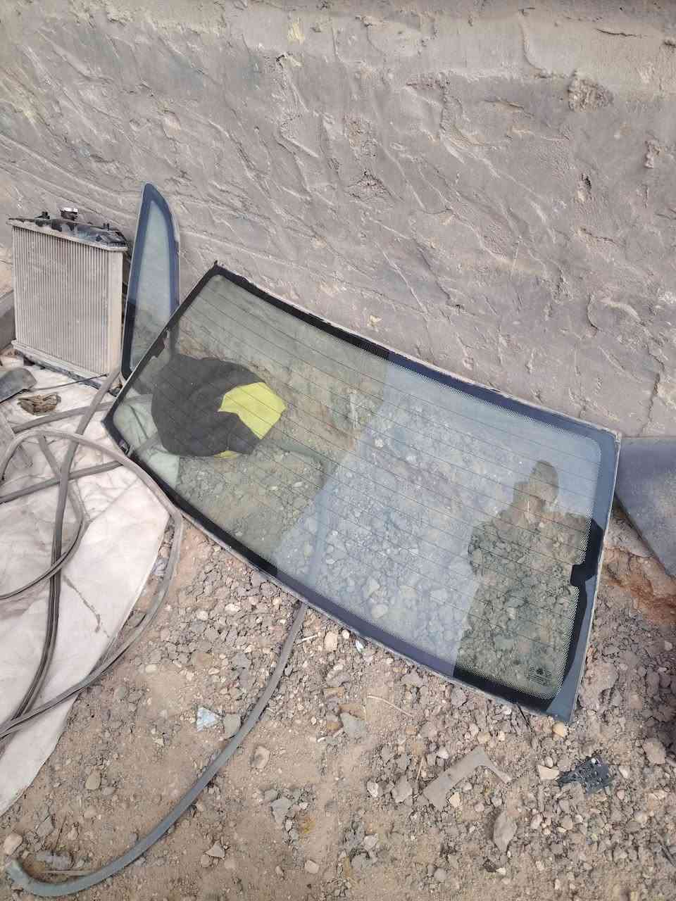 اغراض سايبه ١٢ كلهن انضاف مع العقل ورباط خلفي  كشنات خلفي بيبان كاملات مع البطيسن ومكان جام واليدات  مكاني كربلاء حي العسكري اتصل وبيك خير ودلل (***********)
