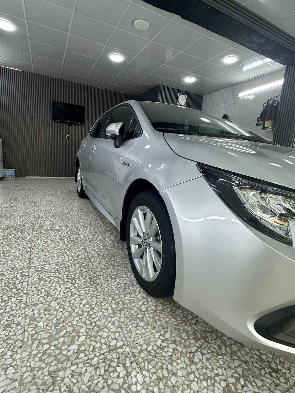 كورلا هاتشباك موديل 2024 هايبرد وارد يابان سياره جديده حادثها كلش بسيط صور الحادث بلمنشور ..
الممشى ..18الف 
رادار امامي 
حساسات خلفيه
مري شفط
بعد بيها مواصفات حلوه السياره كلش نضيفه اخت الجديد السعر 120$ 
رجآ بدون كسر الحلال تحويل ثاني يوم السياره بأسمي العنوان بغداد الدورة اتصل وبيك خير وتدلل
***********
