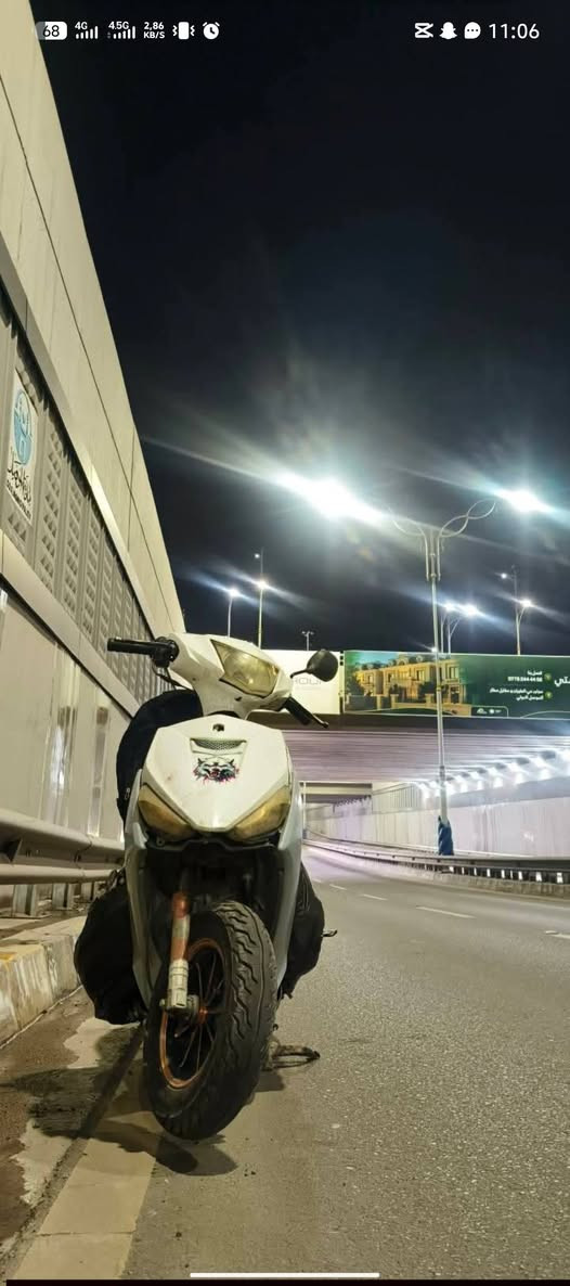 ماطور للبيع ماكس كلو شغال كهربايات كلو شغال سلف شرط 150 وبي مجال حك الجيه /***********
