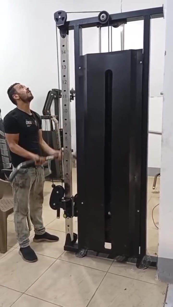 جهاز الكابل 👍
 مش بياخد مساحه وموجود

 في كل التمارين اللي جسمك محتاجها 💪

موجود في اوزان 80كيلو تقدر تلعب بالوزن

 اللي يناسبك 

يعني مش هتشيل هم الاشتراك🫰 ولا مشوار الجيم 

متضيعش وقت 👌والعب في الوقت اللي يناسبك

اسأل عن السعر 

للحجز والاستفسار واتساب
011 26489658


**إذا كنت صاحب هذا الإعلان وتريد حذفه لأي سبب، رجاءا أرسل رسالة إلى الدعم الفني**