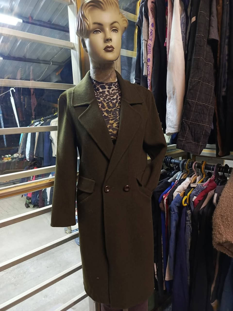 توفر كوتات نسائيه كافات الاحجام بمحل ابو محمد اسعار جداً مناسبه 🔥
العنوان حي الخضراء مقابل جسر الشهيد ابو بكر السامرائي 
للحجز او الاستفسار:***********
