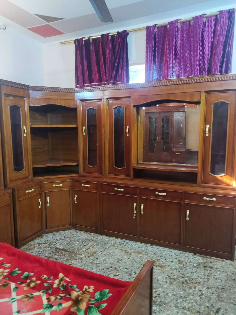 غرفه حطاطه مسرح ديوان برتفاع عالي شقل احطاطه داخل خارج صاج  ***********
