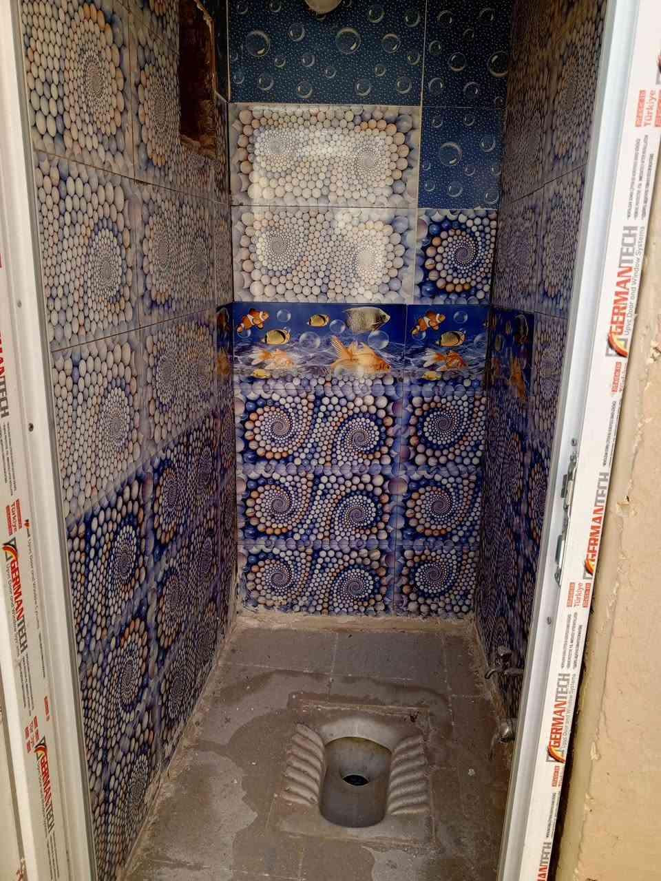 دار للبيع النجف الاشرف شارع الشفلات نهايته المساحه الكليه 120متر يحتوي على غرفه  وصاله ومطبخ واستقبال وحمام داخل وخارج كاشي سيراميك صب كونكريت بناء بلوك طفيلي اساس حجر بيع محتاج السعر بلاش بلاش 34مع المجال للاستفسار الاتصال او المراسله على الخاص ***********.      بيع سريع طابو زراعي 25 بل عافيه على إلي يصير من نصيبه
