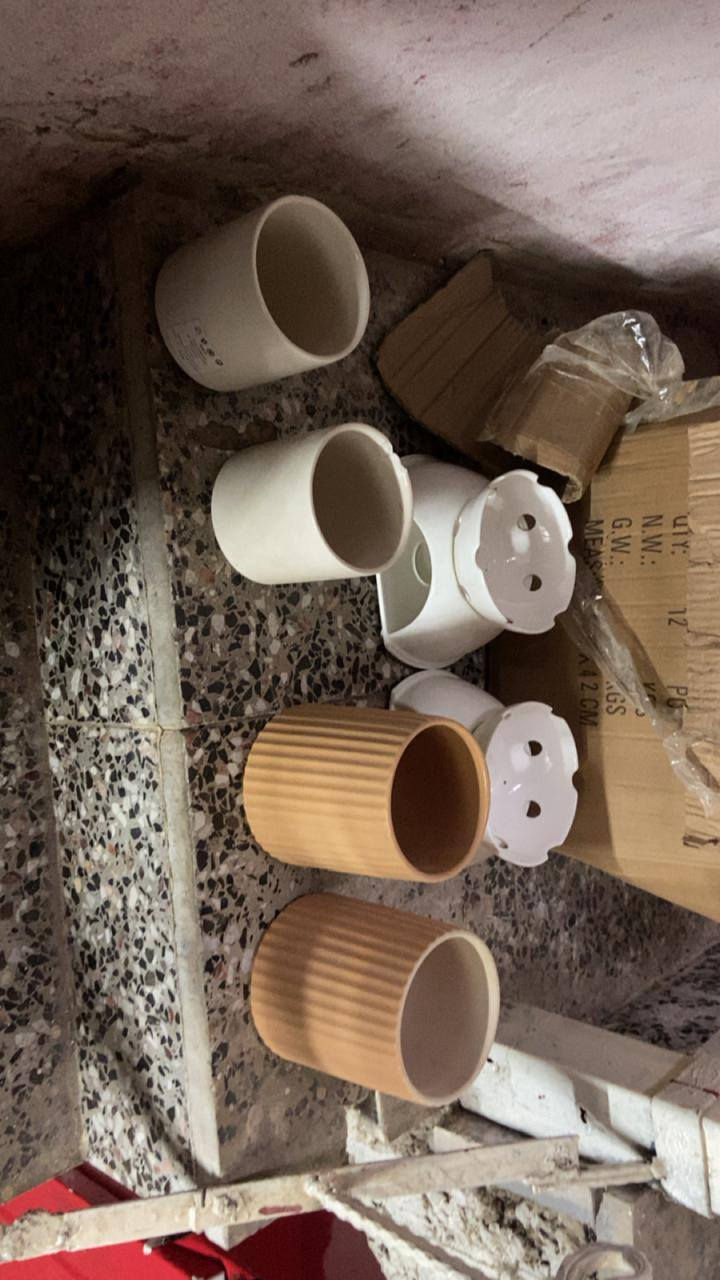 السلام عليكم بنات هاي شغلات الضيافه وجايكم عيد اجنن ادخل منشور وشوف شغلات كثيره حلوه علب مال خلطات الي يحتاجهم وقيم اخذ اي شي تريده


**إذا كنت صاحب هذا الإعلان وتريد حذفه لأي سبب، رجاءا أرسل رسالة إلى الدعم الفني**