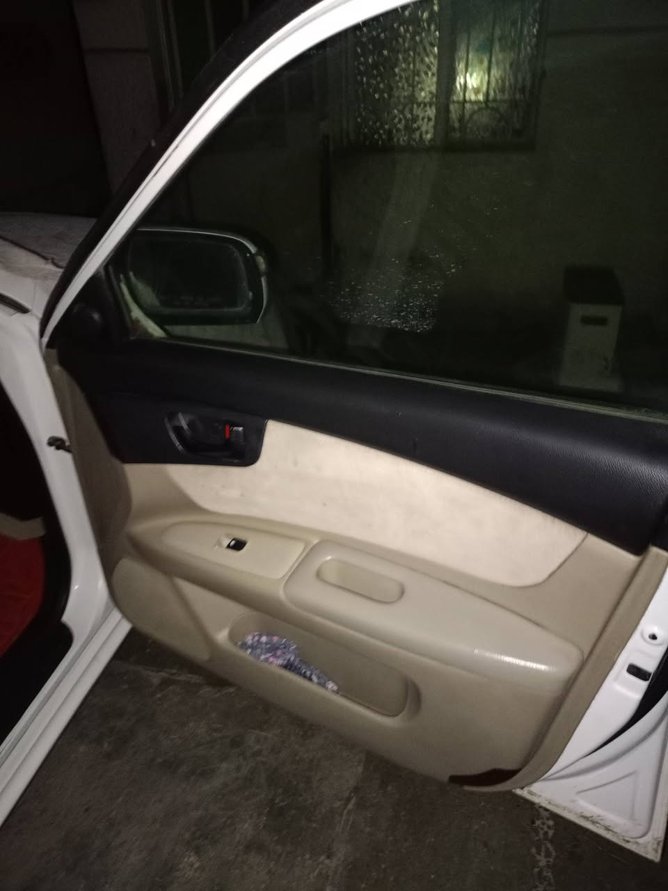 السلام عليكم اوبتما للبيع 2010 خليجي سيارة حلوة رقم شمالي تريد وكلة تريد تحويل داخل سيارة نضيف تبريد ثلج مكلف بنشر رقم الهاتف ***********
