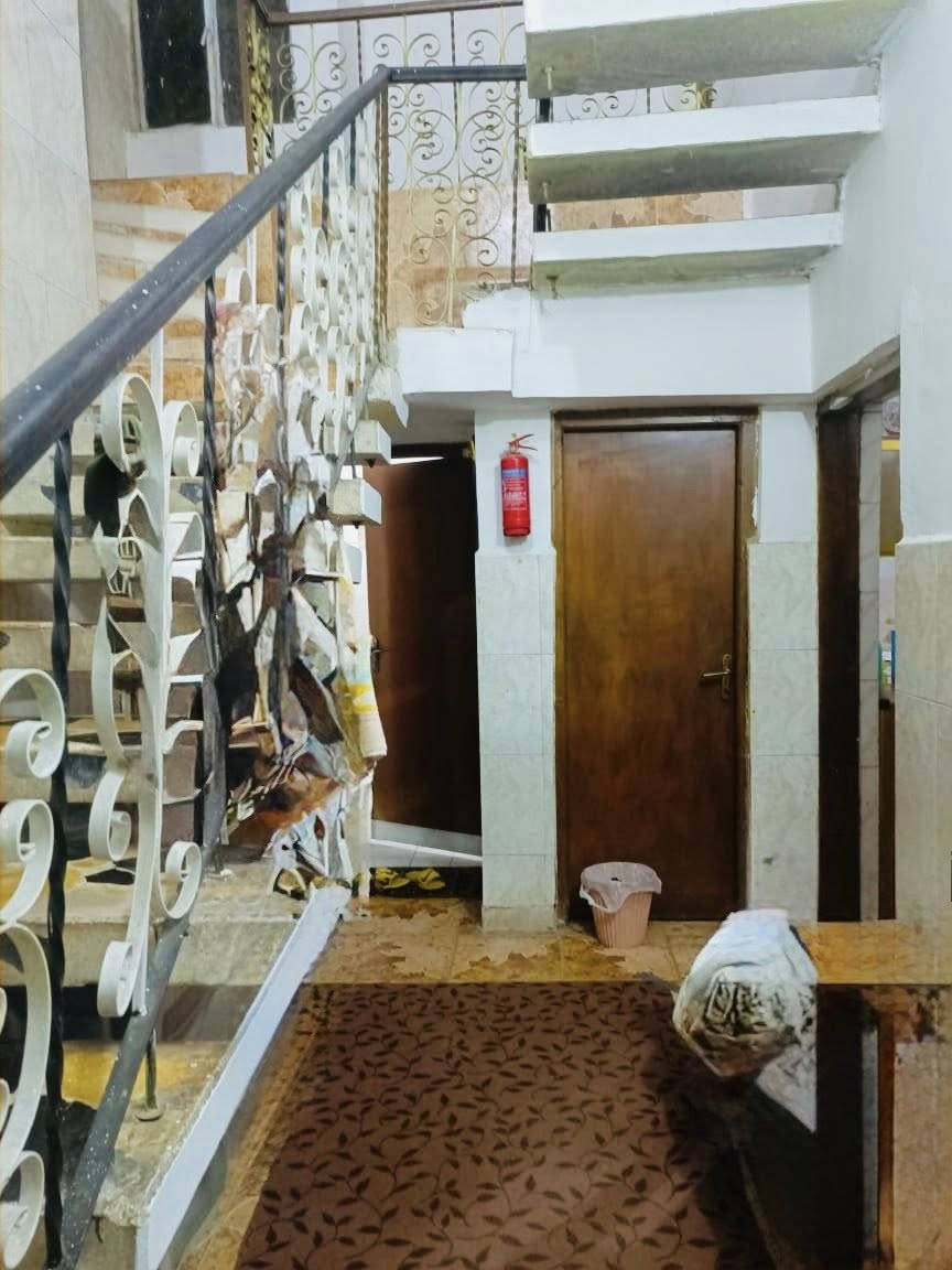 منزل  طابقين  للبيع  البصره الجبيلة شارع السايلو 

 
  ❇️  مساحة 250 
▪️  سنة البناء: 2010 
 

 التفاصيل :
▪️غرف عدد 5 اثنين منهم ماستر
▪️صالة 
▪️مطبخ  
▪️صحيات

ـــــــــــــــــــــــــــــــــــــــــــــــــــــــ
  

للاستفسار الاتصال على الأرقام 🔻

***********📞
***********📞
  ***********📞

او زيارتنا للمزيد من العروض
 عنوان_المكتب
 البصرة - البراضعية - شارع سيد امين (قرب مركز الفيزا التركية) 
المــكــتــب مــجــاز قــانـونــيــاً
خدماتنا:- مقاولات عامة -تصميم خرائط-تصاميم داخلية-ديكورات داخلية-ترميم منازل
#نستقبل_عروضكم_وطلباتكم_التجارية_والسكنية 
الرضوان للاستثمار والتطوير العقاري
