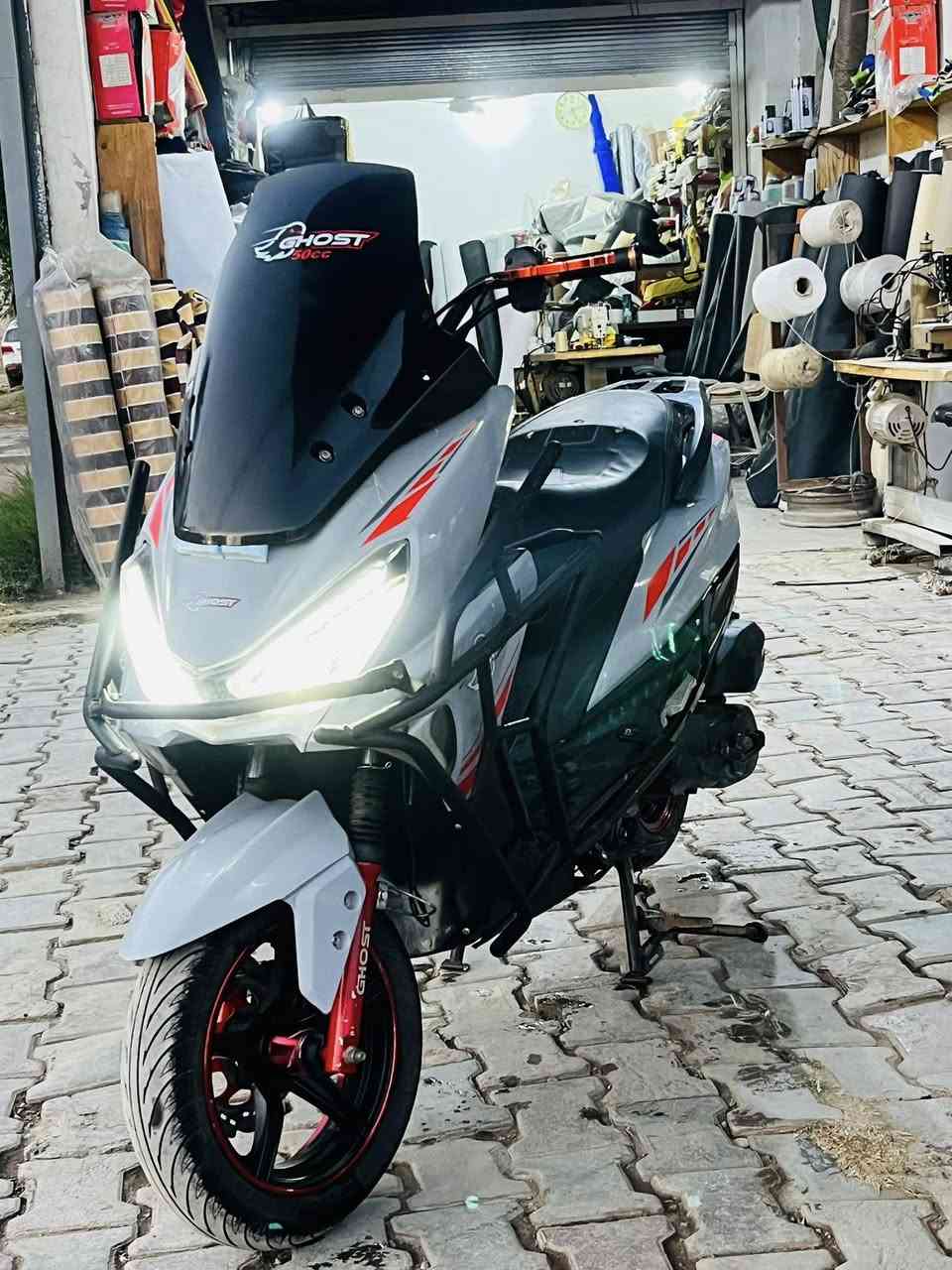 دراجة سترونك 2025
تايرات جدد
كهربائيات كاملة 
النضافة امامكم موضح بالصور
السعر 600 وبيها مجال
مكاني المقدادية شهربان
***********
