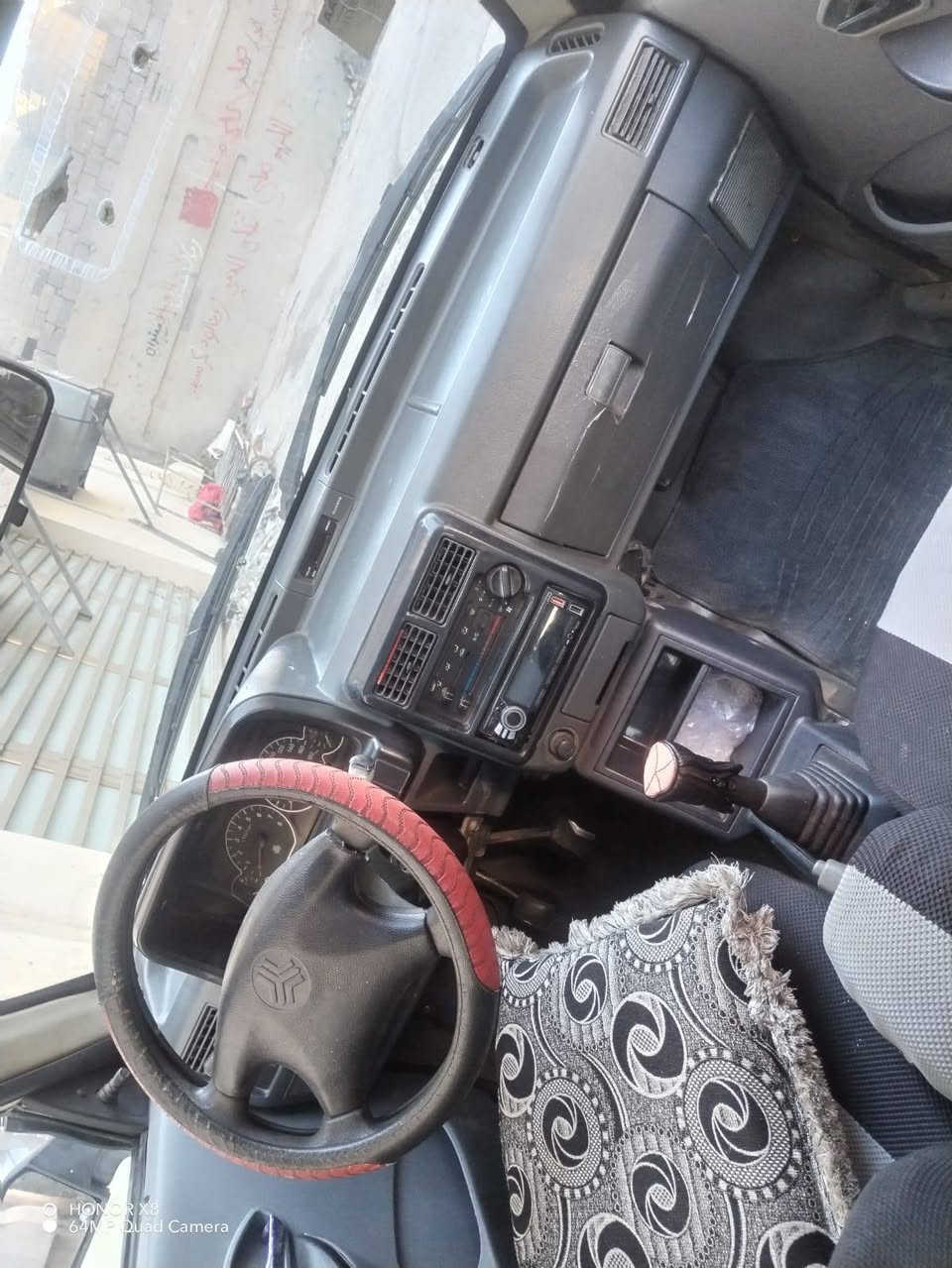 السلام عليكم. 
سايبا 2011. 
سيارة باسمي . 
كلش نضيفة . 
محرك كير شرط .
تبريد ثلج 🥶🥶.
شواصي نظيفة. 
بيها صبغ مكانات قليلة . 
سيارة بسمي . شرط التحويل او الوكالة . 
سنوية جديدة . 
رقم دولي .... نينوى...  
السعر 35 وبي مجال 
الاستفسار . 
*********** .
