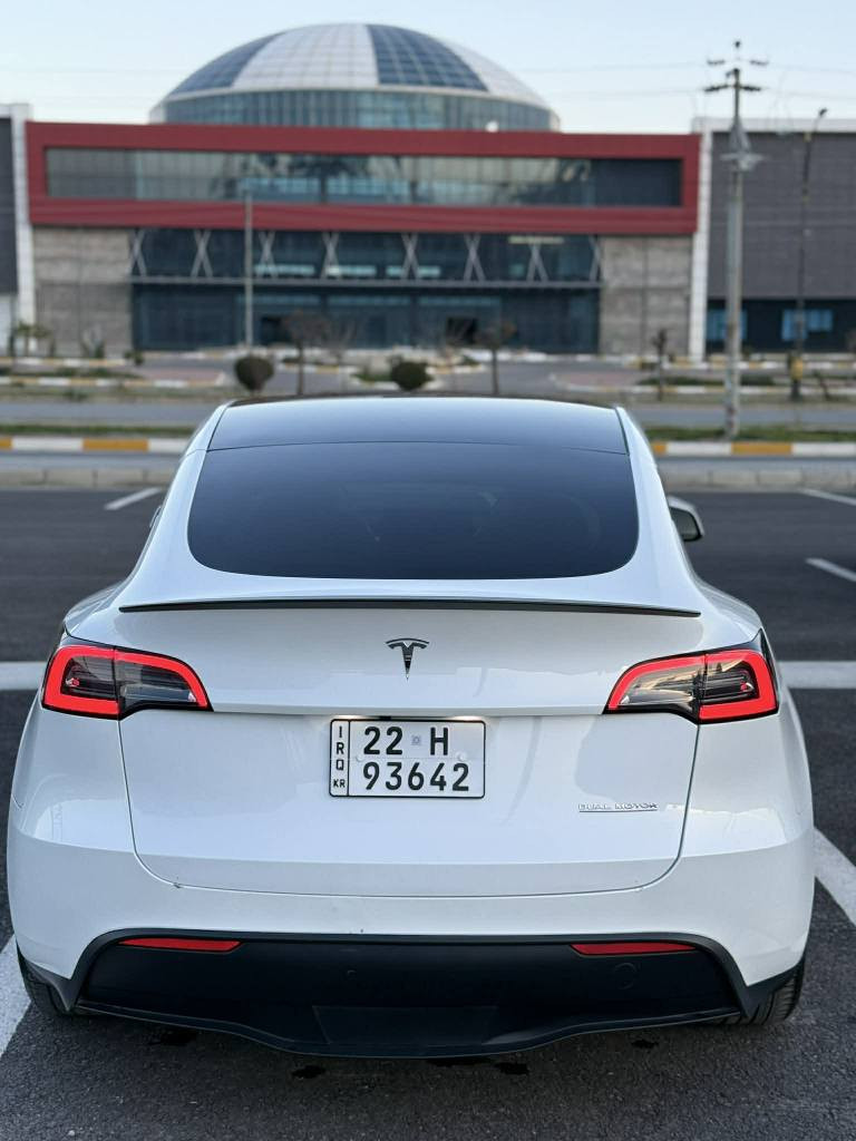 انضف تيسلا ب كل عيراق 
Tesla model Y performance dual motor 
2023 
كلين تايتل دعامية ل دعامية ب شرط
بدون صبغ 
بدون دواخل و بدون ارباك 
دواخل ابيض 
ماشية ٣٤ الف 
بيها ppf ب امريكا 
سيارة اونلاين 
مكاني اربيل 
سعر ٢٦٥ قفل 
*********** واتس اب أربيل, العراق
