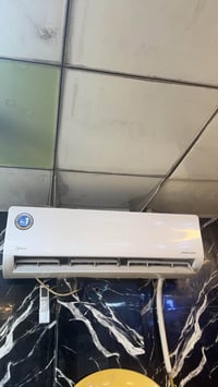 سبلت ميديا للبيع  انفينتر تدفئه تبريد مستخدمه شهرين  بغداد الحريه  078...