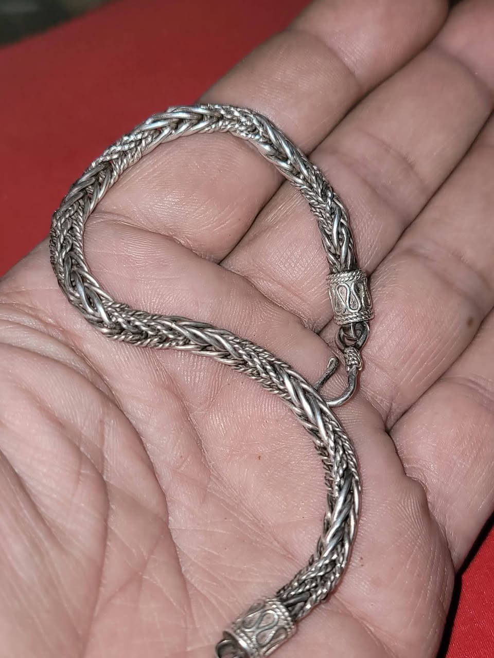 السلام عليكم سوار فضه 925
بوزن 25غرام
السعر 90 🔐
مكاني بغداد البلديات


**إذا كنت صاحب هذا الإعلان وتريد حذفه لأي سبب، رجاءا أرسل رسالة إلى الدعم الفني**
