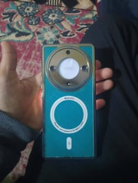 السعر 300,000 رقم الموبايل 07821748290