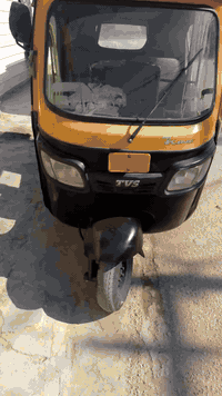 تكتك تي في اس موديل 18محرك على وضع شركه بلادي تكتك على وضع شركه فقط هلااا معمر بسمي من الشركه تحويل كبل بسمك مكاني بغداد سعر قفل بدون عمله 3 مليون قفل تفيدك ***********
