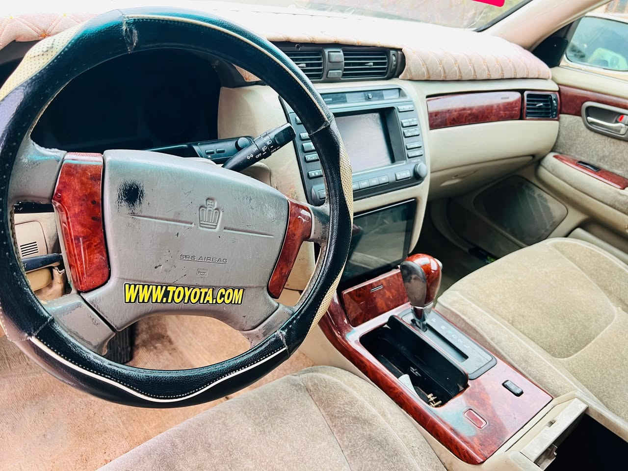 السلام عليكم ملكه للبيع (دوات) (كصه قمارا) بيه كازكيت بيعه ع وضيعته سيارا نضيفه تخم تيارات حداديه سيارا جاهزه  سعر 23 وبيه مجال مكاني البصره رقمي ***********
