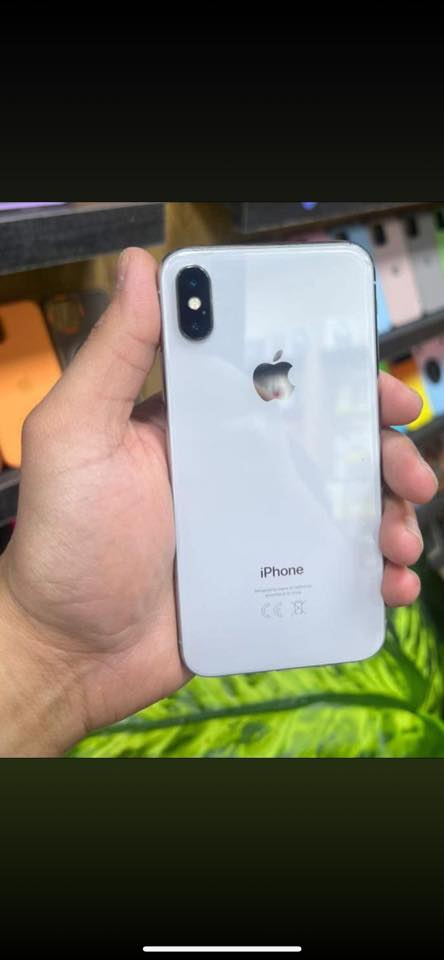 السلام عليكم ايفون  اكس اس
اكرر ايفون اكس اس زغير نضيف فقط ضهره مفطر بي فطور بضهره  ذاكره كبيره ٢٥٦. مبدل بطاريه اصليه شحن جيد 

لي يريده هذا رقمي ***********

سعره ١٥٠ بي مجال قليل كلش بدون حجز اتصل تعال شوفه وخذه
