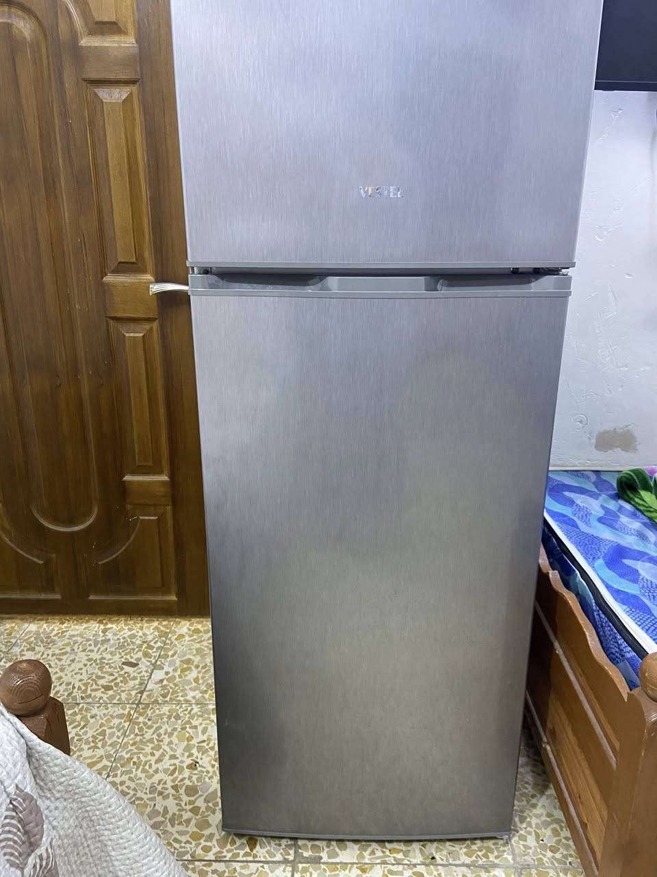 ثلاجة نضيفه جديده بعدها
عنوان بغداد حجمها ١٠ قدم الشراي بس يراسل


**إذا كنت صاحب هذا الإعلان وتريد حذفه لأي سبب، رجاءا أرسل رسالة إلى الدعم الفني**