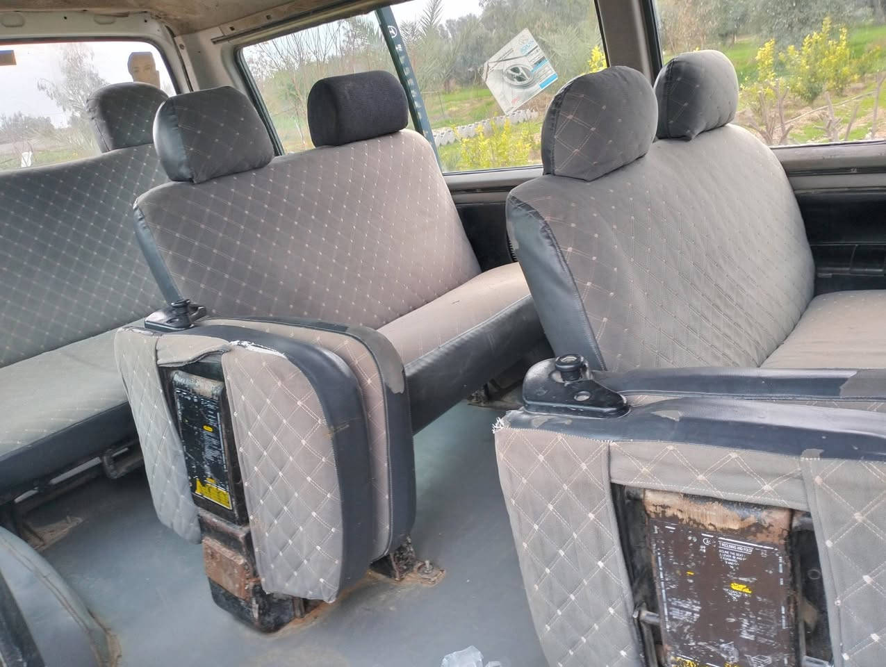 ئەم هۆندە بۆ فرۆشتن سعری 30 گڵا  مجال هاتیا ***********
