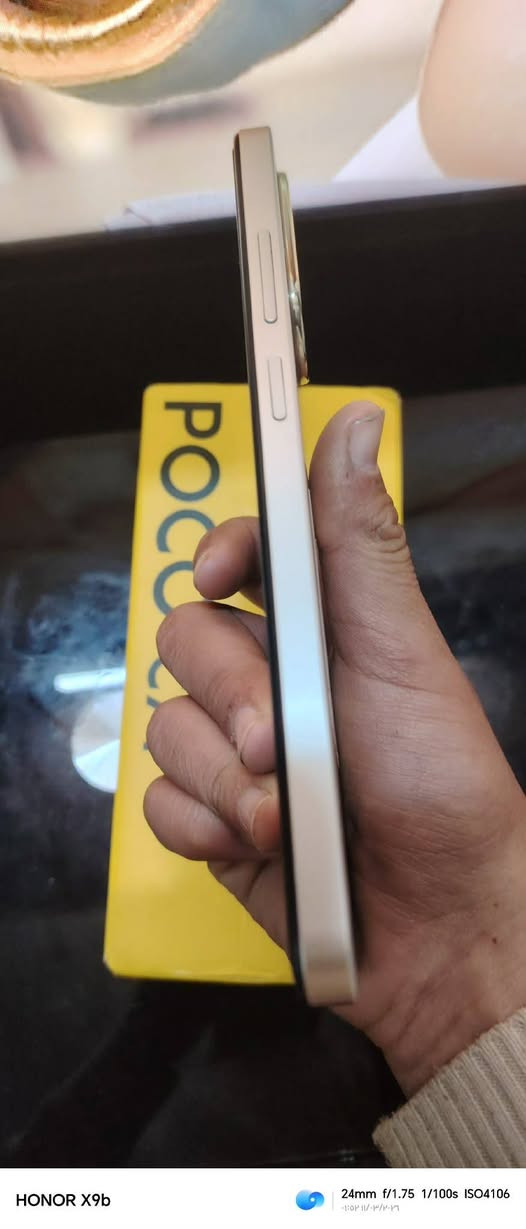 السلام عليكم بوكو سي 71 ذاكره 128 الرام8 جهاز ما مفتوح اغراض كامله تعال خاص عنوان الموصل حي القاهره السعر110بي مجال


**إذا كنت صاحب هذا الإعلان وتريد حذفه لأي سبب، رجاءا أرسل رسالة إلى الدعم الفني**