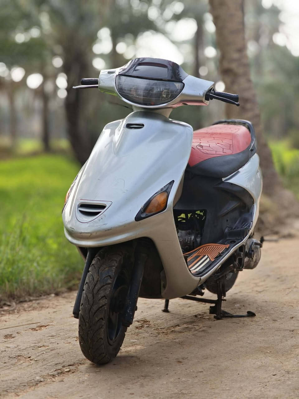 فراشه نضيفه نكره سلف مفتوحه مره وحده عله ايدي تخم تاير جديد كهربائيات كله شغاله كلشي مرتب بيه مكاني نحف السعر 400 وبيه مجال لشراي ***********
