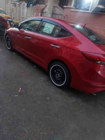 النترا وارد أمريكي موديل ٢٠١٧ ضررها  صندوق  فقط بدون تبديل   بيها  كلير البنيد وجاملغ  أمامي بدون صبغ سياره ليبل واحد مكينه وكير وصدروتبريد كل مكفول سياره بدون ايرباك                السعر ١١٣ بيهامجال الاتصال ***********عنوان الشعب
