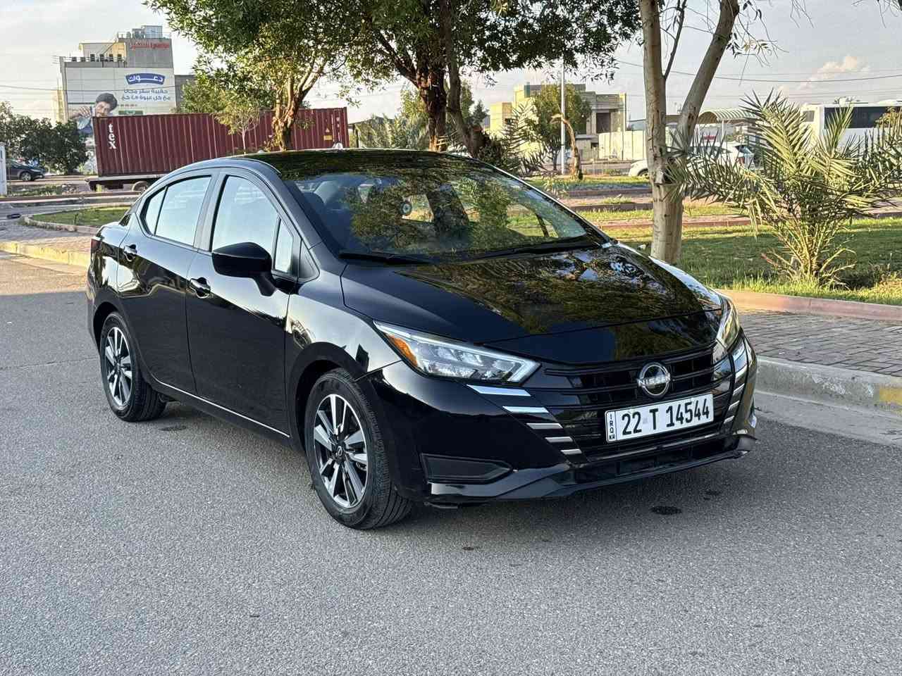 فيرسا 2025 SV شكل جديد كلين مكفولة من الصبغ والتبديل ***********
موصفات ال SV سيارة كلين حتى دعاميات مكفولة 
رقم اربيل بسمي شرط التحويل السعر 129
مكانة بغداد السيدية  ***********
