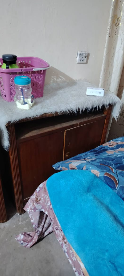 السلام عليكم غرفه للبيع 
500 وفيها رجال بسيط مستعجل على بيعتها اني بغداد علوه الرشيد


**إذا كنت صاحب هذا الإعلان وتريد حذفه لأي سبب، رجاءا أرسل رسالة إلى الدعم الفني**