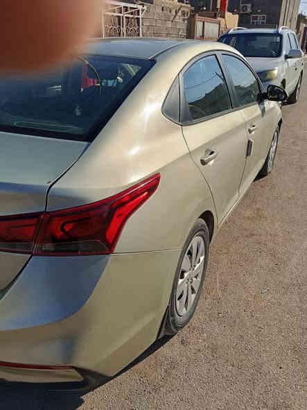 سلام عليكم سياره اكسنت موديل 2019وارد امريكي بيه جاملغ امين صبغ وجاملغ خلفي ايمن صبغ بنيد مبدل  سياره خير من لله كير مكينه حداديه خير من لله تبريد كله شغاله السعر 110وبيه مجال مكاني بغداد البلديات الصحفين لاستفسار الرقم. ***********
