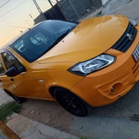 ساينا موديل 2019رقم بغداد دولي تحويل ثاني يوم مصفره من كلشي سياره جاهز...