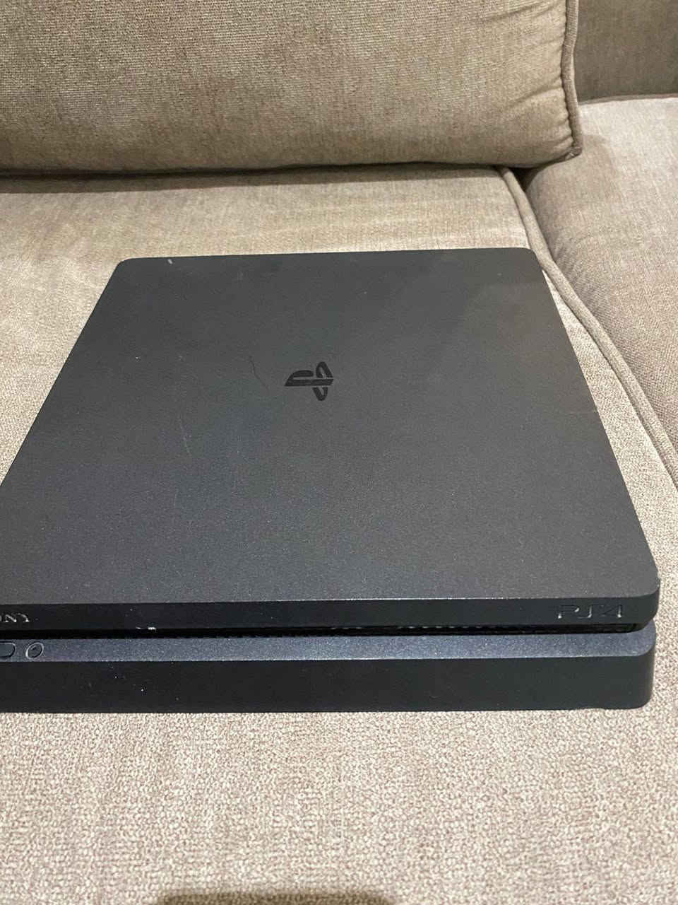 بلي ستيشن فور سلم ذاكرة 500 وية يدة وحدة وقرصين gta5+كلفديوتي بلاك اوبس عربي
العنوان البصرة خلف المدينة الرياضية مقابيل بوابه رقم 10
***********
السعر 275
