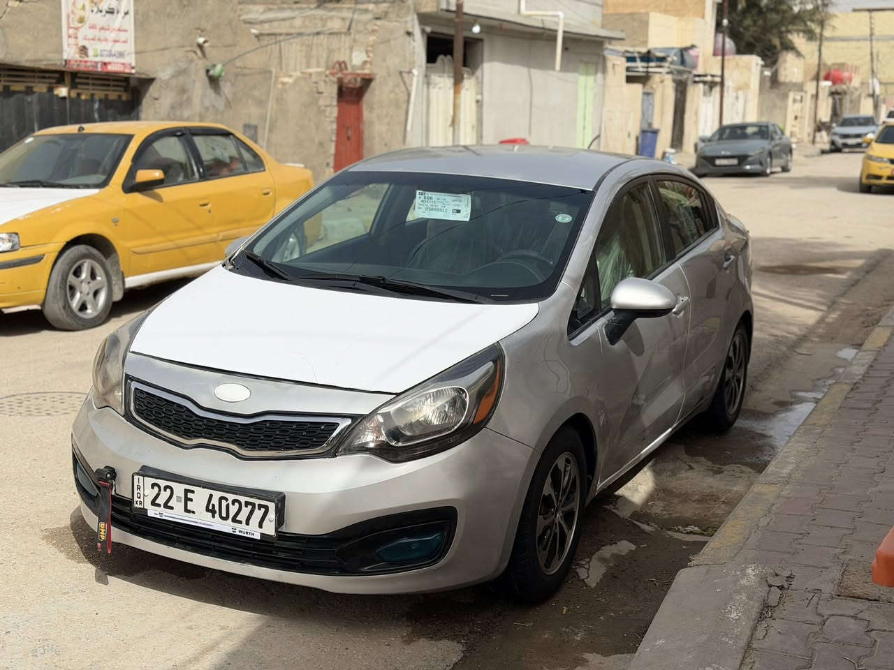 السلام عليكم
كيا ريو 2016 امريكي بدون ايرباك حادثه فقط دعامية امامية وهنا بلعراق بيها صبغ جاملغ خلفي وحافة باب الصدر فقط السيارة نضيفة وجديدة بمعنى الكلمة رقم اربيل دولي تريد تحويل تريد وكالة
مواصفاته شاشة كبيرة كامرة ويلكب +تخم تاير جديد تحكم استيرن جهتين وباقي مواصفات
مكاني كربلاء المقدسة
                              السعر ٩٥وبيها مجال
0780339335.


**إذا كنت صاحب هذا الإعلان وتريد حذفه لأي سبب، رجاءا أرسل رسالة إلى الدعم الفني**