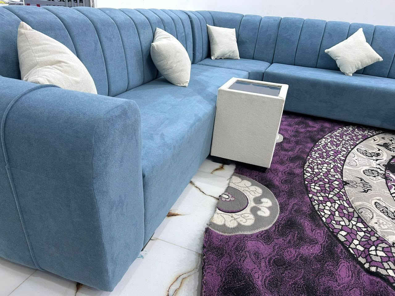 معمل البيت ألذهبي 
💙 قنفات مودرن … فخامة تحچي بذوقك! 💙
عنوانه السماوة 👍
خلي صالتك تحچي أناقة ✨
تفصيل دقيق بخامات عالية الجودة 👌

يوجد لدينا عمل التخم🛋️ والدواوين والجلسات العربيه الخشب 
وايضن نشتغل المستعمل انجدده  🛋️ وانشتغل جرابي ورفوف انتيكه وكافه انواع النجاره
🔹 الخشب: روسي جام مناصف — متين ومضمون ✅
🔹 البلوك: أصلي سماكة 18 ملم — قوة وثبات لسنين 💪
🔹 الأسفنج: مميز درجة أولى 8سم — راحة ما تتكرر 💤
🔹 القماش: ناعم الملمس، خامة فاخرة تختارها بنفسك 🎨

كل قطعة تتفصّل على ذوقك لتكملك بيتك بأناقة ما تنمل منها 💫

💎 تفصيلك يحچي ذوقك… وقعدتك تحچي فخامة 💎
📍السماوة منطقة 36 شارع الصداقه مجاور افران ألسراي 
📞 ***********
🚚 توصيل داخل المحافظة
