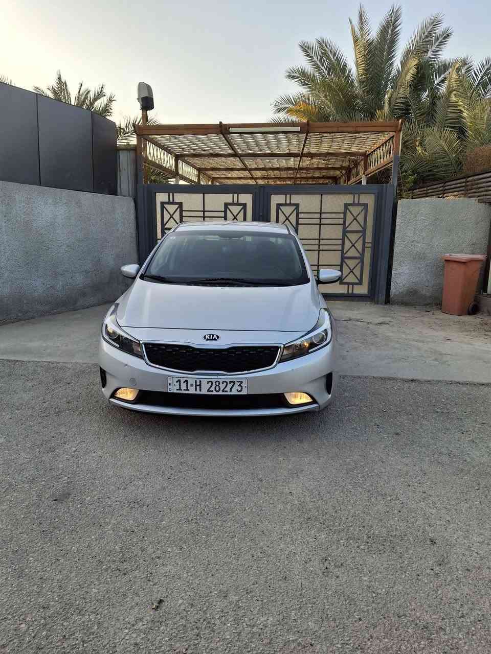 السلام عليكم فورتي ٢٠١٨ وارد أمريكي كلين بدون صبغ رقم بغداد بسمي
مكينة ٢٠٠٠دوش مكفولة 
كير at
حداديه جديده تخم تاير جديد 
تدفئه وتبريد السياره مابيه اي نقص 
ماشيه 63mi
صور حادث بل منشور 
السعر ١٣٣وبيه مجال 
العنوان بابل المسيب ***********
