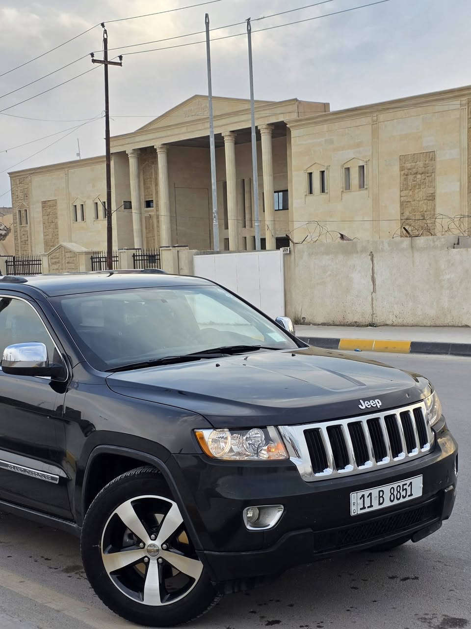 للبيع 
للأستفسار ***********
#السعر160
جيب لاريدو موديل 2011 كلين والسونار مرفق بلمنشور
رقم بغداد مميز 
تخم تاير جديد مع تخم ويل 20
كهربائيات كلها شغالة
تبريد ثلج
صدر امامي خلفي جديد.
هزه جديده رقم دولي جديد 
كير مكينة مكفولات 
راديتر مع واتر بم شاده جديد 
لايت زنون 

مكان السيارة ديالى بعقوبة
