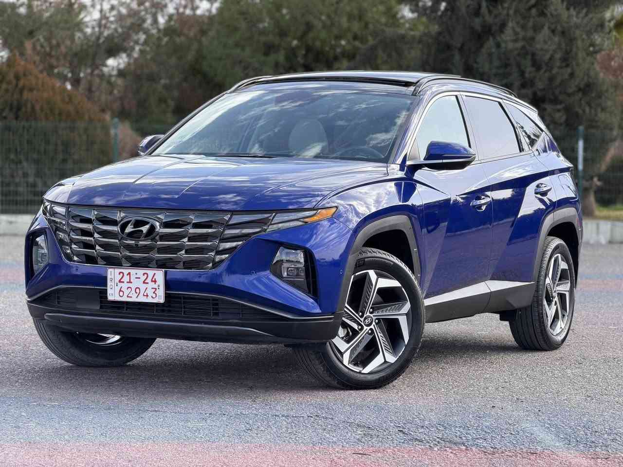 هونداي توكسان 

مواصفات فول فول اعلى فئة 

عداد المسافة 10 mil 

الحادث : كما موضح في الصورة 

كافة ايرباكات سليمة 100‎%‎ 

العنوان : اربيل - شركة ريبوار سالار 

للتواصل واستفسار 

واتساب - 
***********

***********
