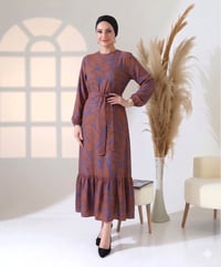 فستان • مقاس L-XL • توصيل مجاني