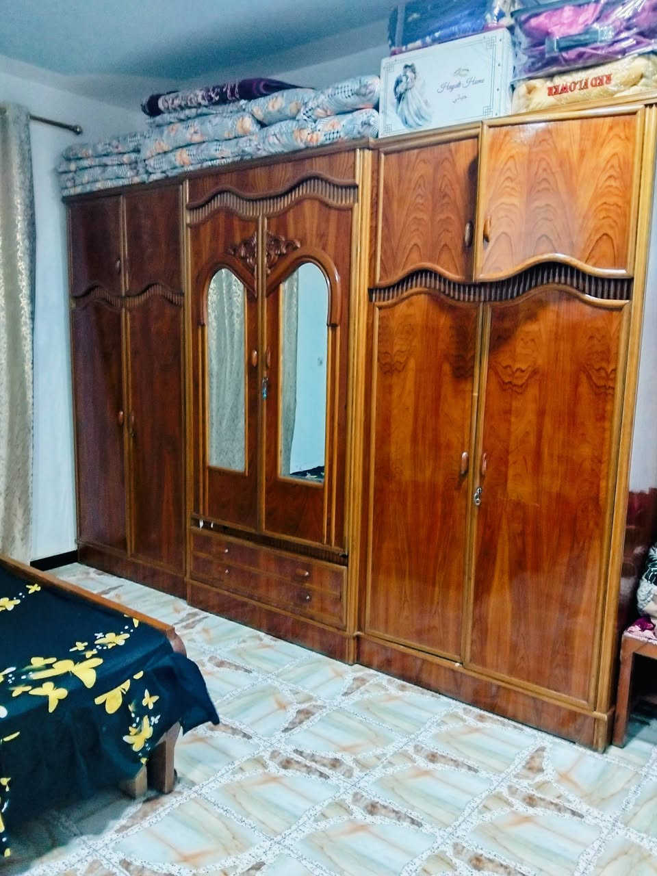 غرفه تسكام  للبيع انضف من ال بل صوره  جديده           المكان بابل شارع 80 نجف.   الستفسار ***********.   السعر 950.بيه مجال بصيط
