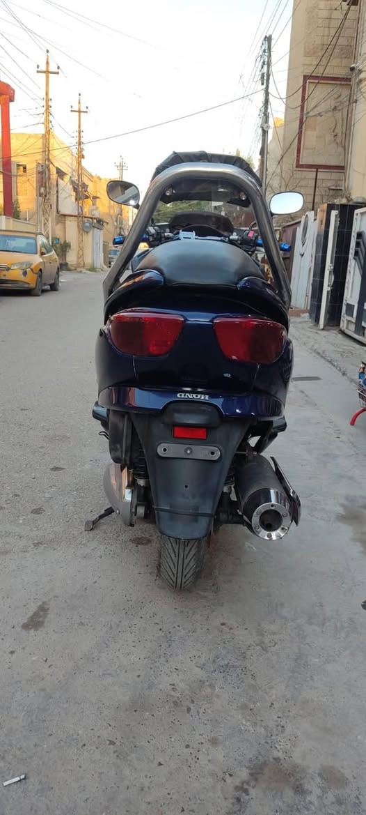 سلام عليكم 
فورزه صفر 8 
6كير /و3تحويلات /سبايدر خلفي نيكل/  قبق كلجات نيكل /منضومه زنون/
ماشيه 45الف دراجه كفاله عامه 
مكاني حي لبساتين  لسعر مليون و150الف وبيها مجال او مراوس 
***********
