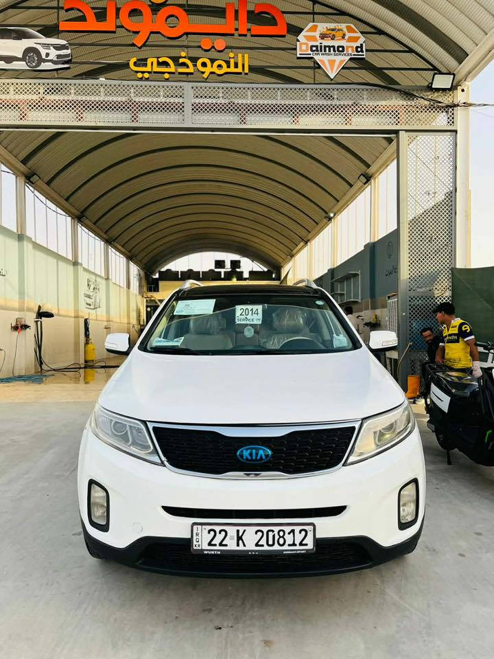 مستعجل على بيع لا مراوس  ولا اقساط كيا سورنتو 13 شكل إلى 14 السعر 130 ورقه محرك 4 فول موصفات اعلى فىه ***********
